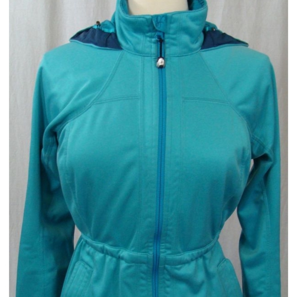 Lululemon Embark Softshell